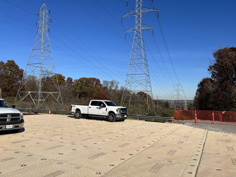 Composite mat staging area