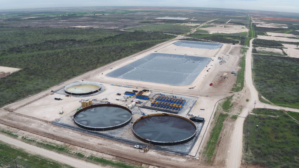 oil-and-gas-water-containment-liner-systems