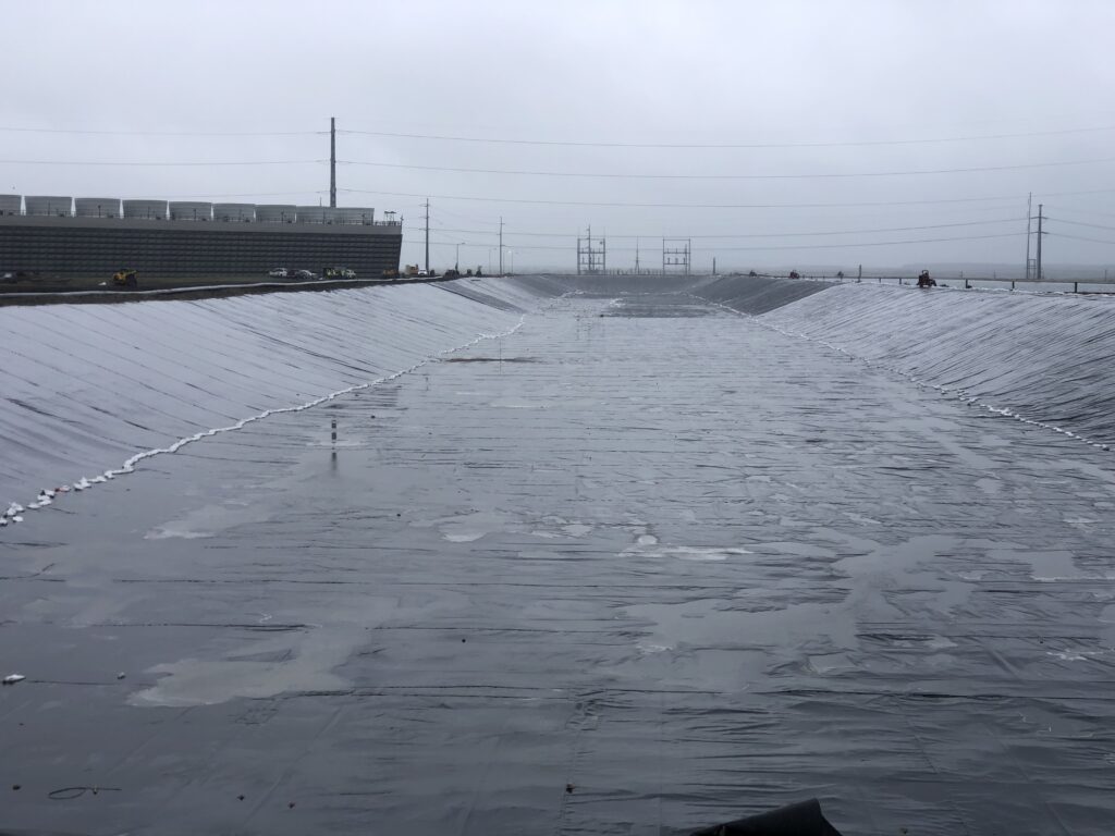 lignite power plant - fly ash pond liner