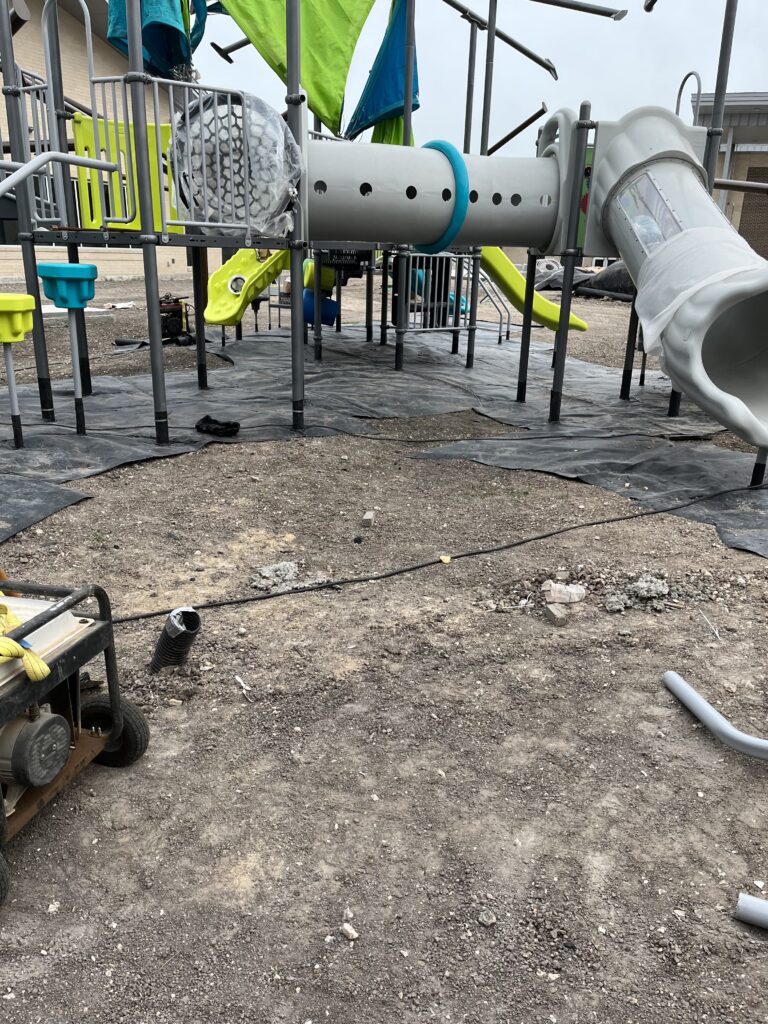 geosynthetic-liner-installation