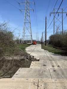 transmission-line-repair-mat-access-road