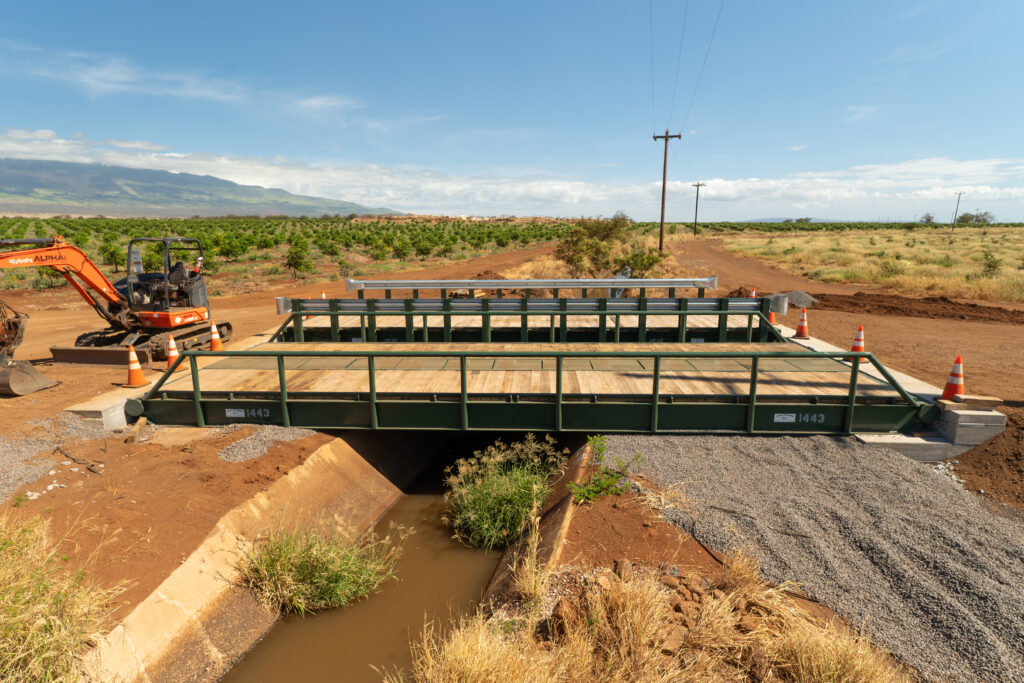 temporary bridge-Maui